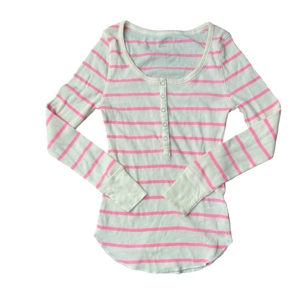 3/$20 ❤️ Old Navy Cream and Pink Stripe Waffle Top US S